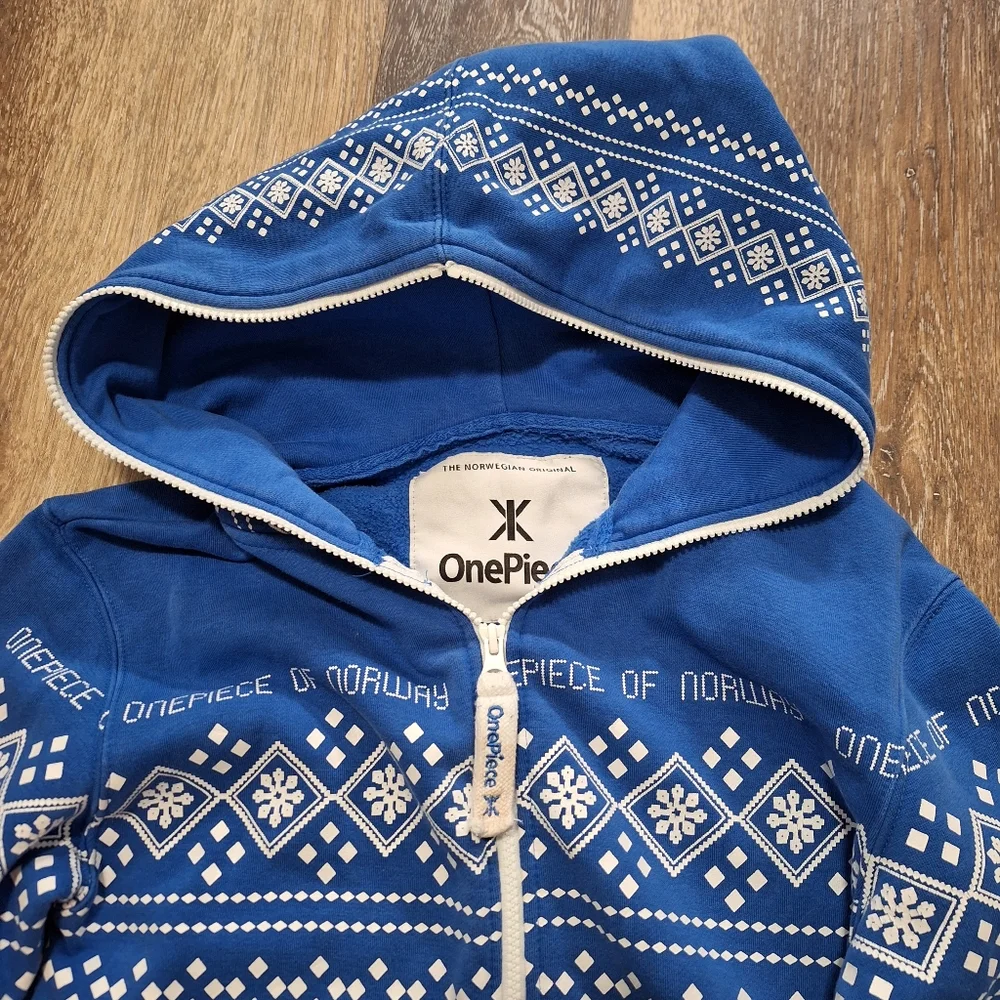 OnePiece Lusekofte Footless Sleeper Pajamas, Blue & White Nordic Print, Sz Xs